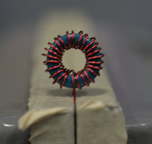 The Twine Lock Method of Toroid Winding